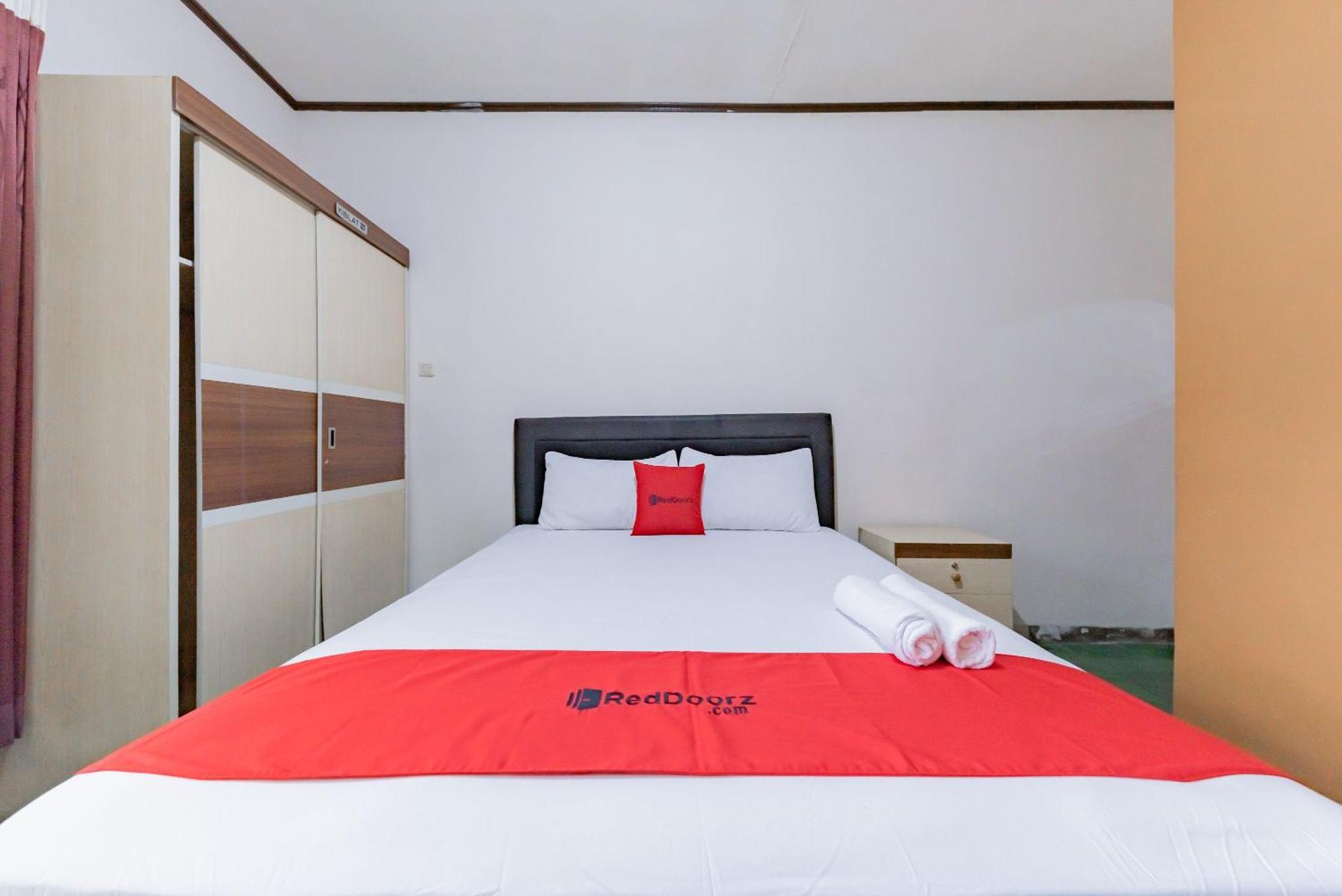 Reddoorz Near Cikole Lembang Otel Dış mekan fotoğraf